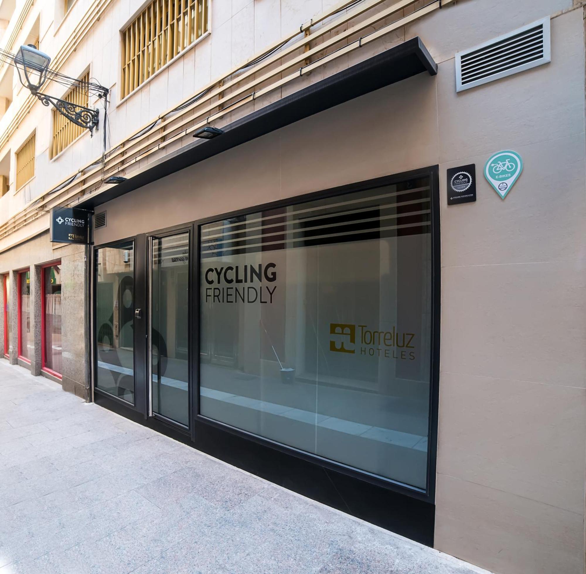 Torreluz Suites Almería Exterior foto